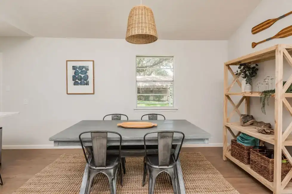 Lake house dining room